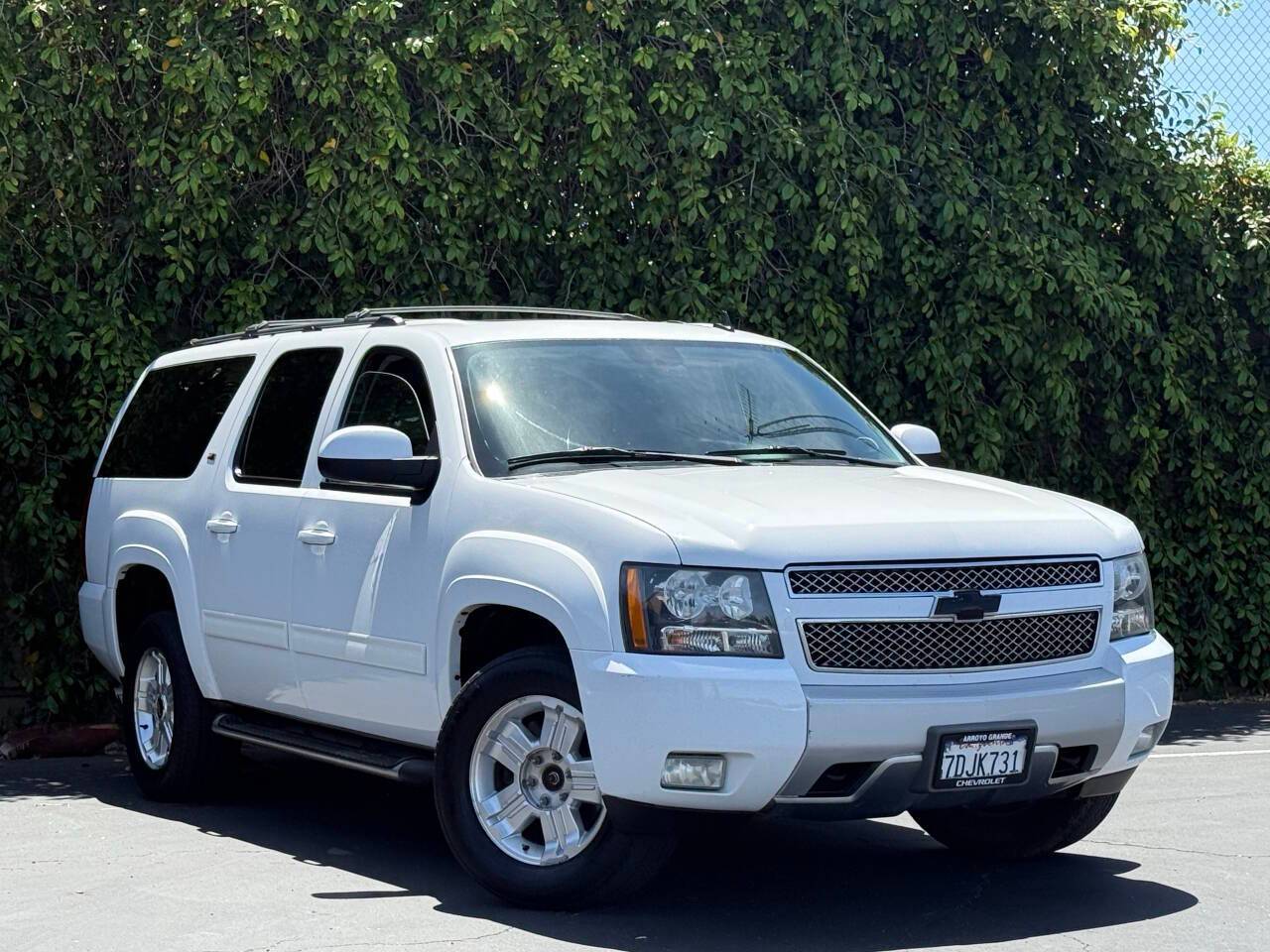 2013 Chevrolet Suburban LT — SUV — 141,209 mi — Sacramento, CA