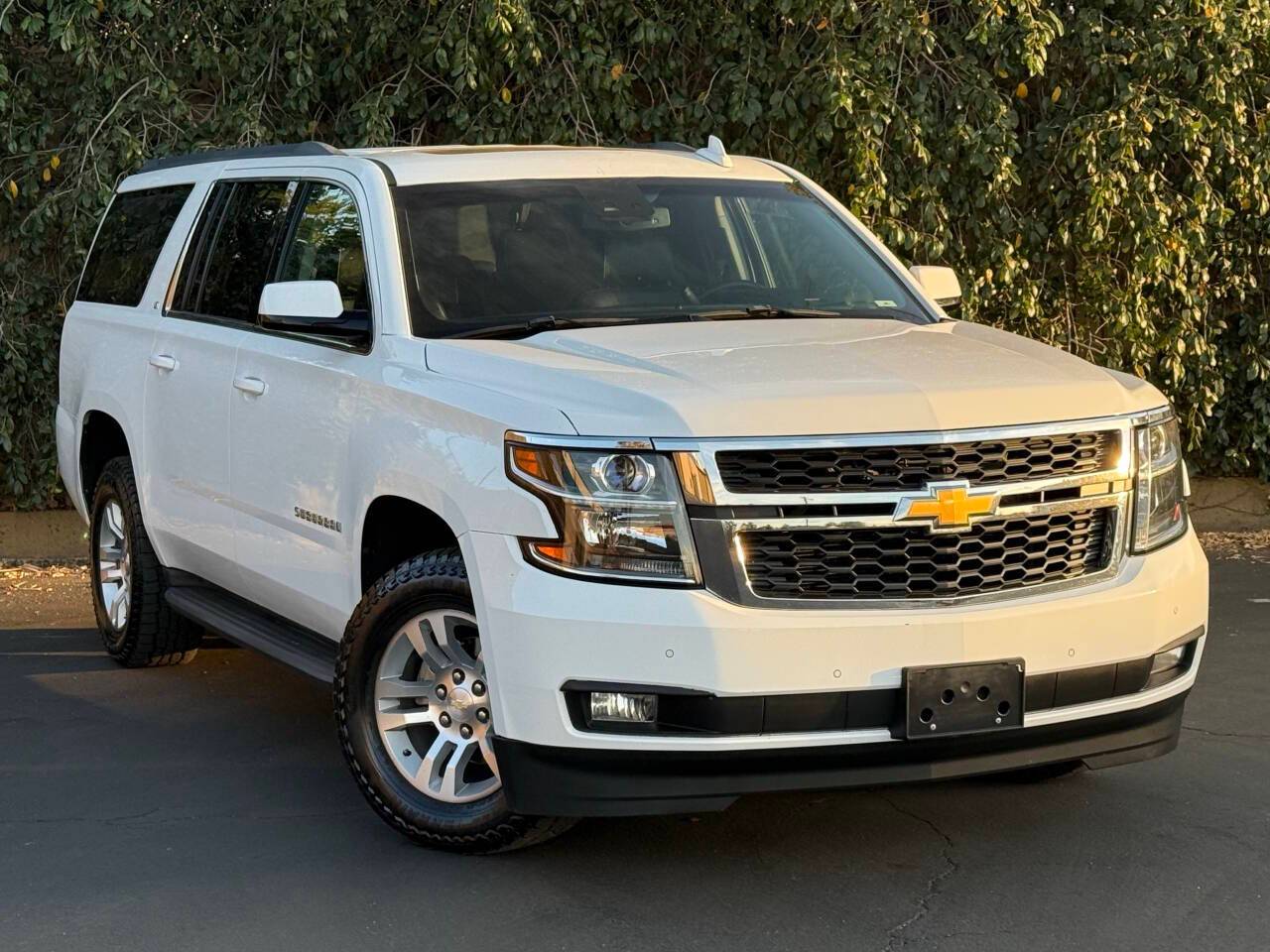 2015 Chevrolet Suburban LT — SUV — 131,462 mi — Sacramento, CA
