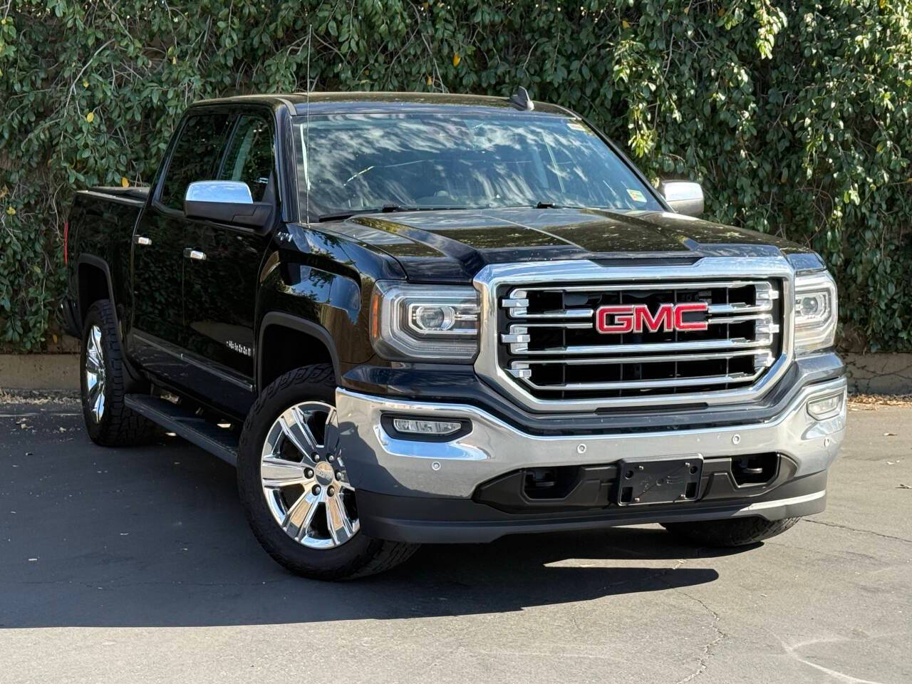 2018 GMC Sierra 1500 SLT — Pickup Truck — 209,690 mi — Sacramento, CA