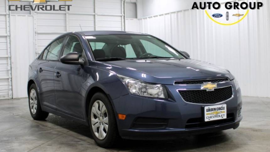 2014 Chevrolet Cruze LS — Sedan — 108,331 mi — Lexington, TN