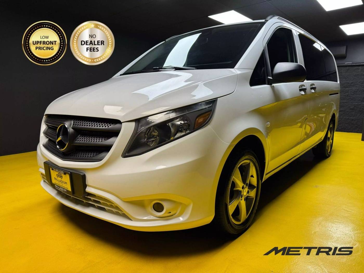 2016 Mercedes-Benz Metris Passenger Van Standard — Passenger Van — 134,510 mi — S Anaheim, CA