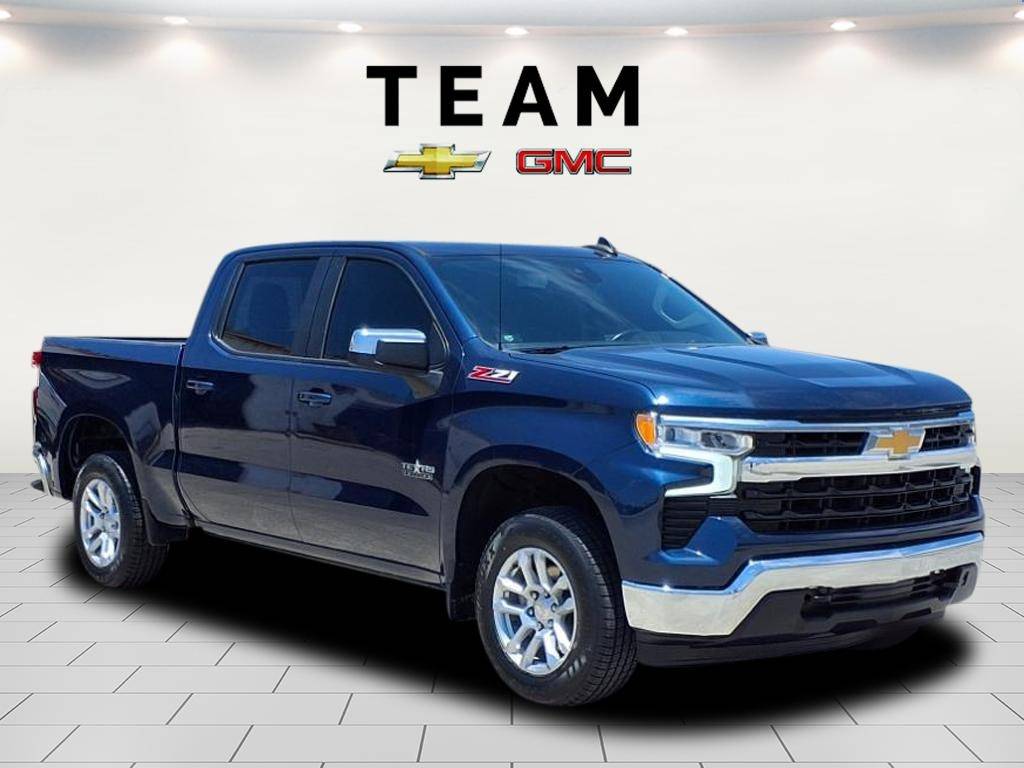 2023 Chevrolet Silverado 1500 LT — Pickup Truck — 28,000 mi — Alice, TX