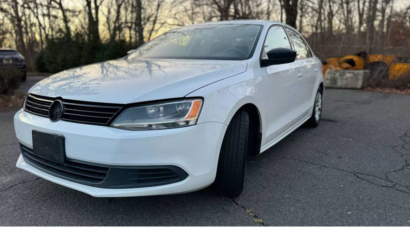 2014 Volkswagen Jetta S — Sedan — 114,938 mi — Plainfield, NJ
