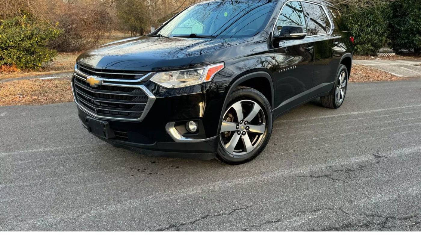2020 Chevrolet Traverse LT Leather — SUV — 105,083 mi — Plainfield, NJ