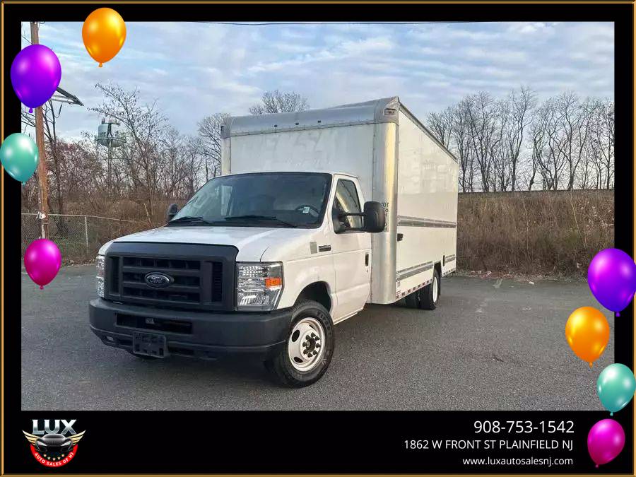 2018 Ford E-Series Cutaway E-350 — Chassis Cab Truck — 73,190 mi — Plainfield, NJ