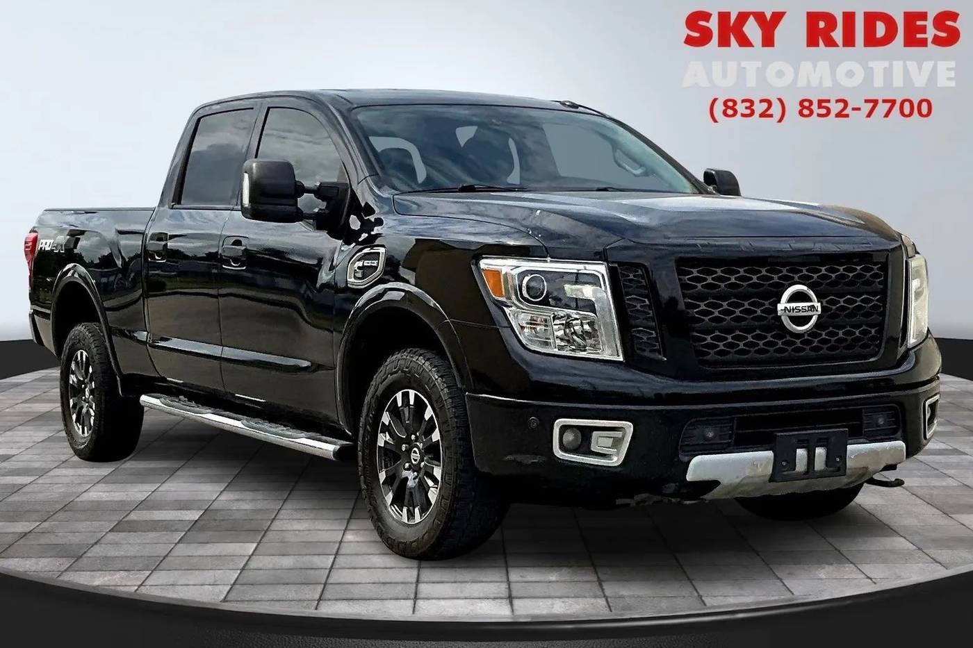 2016 Nissan Titan XD PRO-4X — Pickup Truck — 137,695 mi — Houston, TX