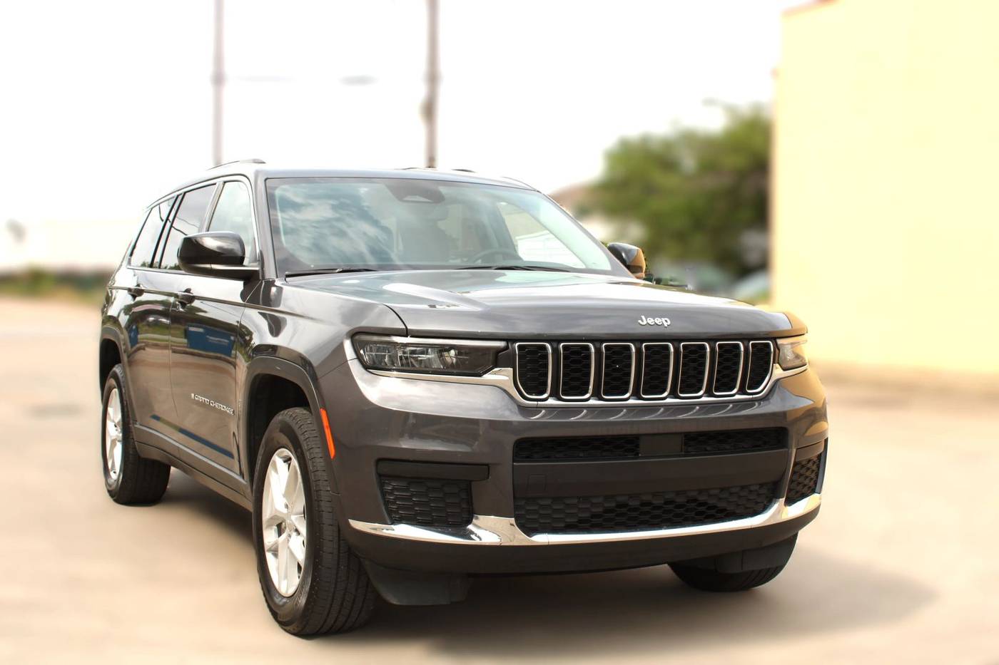 2023 Jeep Grand Cherokee Laredo — SUV — 53,562 mi — Houston, TX