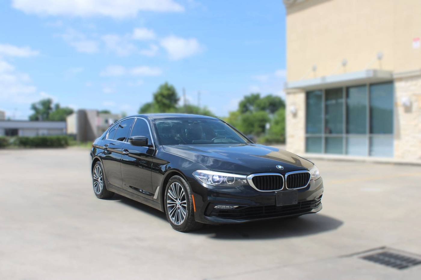 2018 BMW 5 Series 530i — Sedan — 94,706 mi — Houston, TX