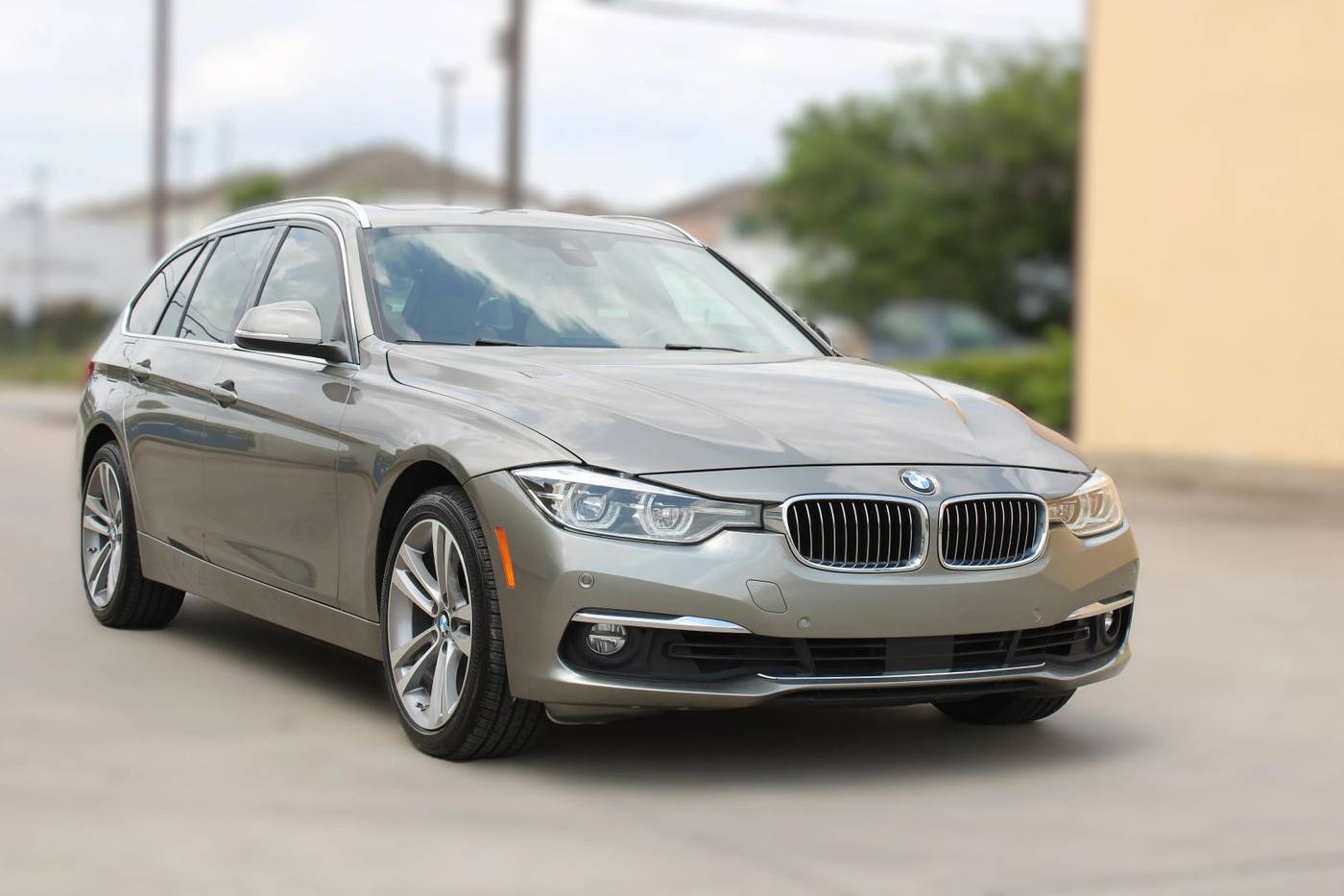 2018 BMW 3 Series 330i xDrive