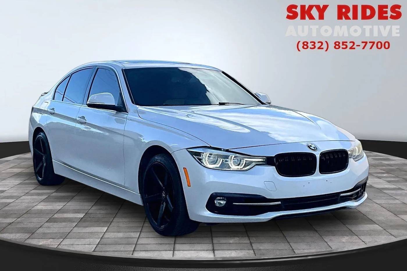 2018 BMW 3 Series 330i