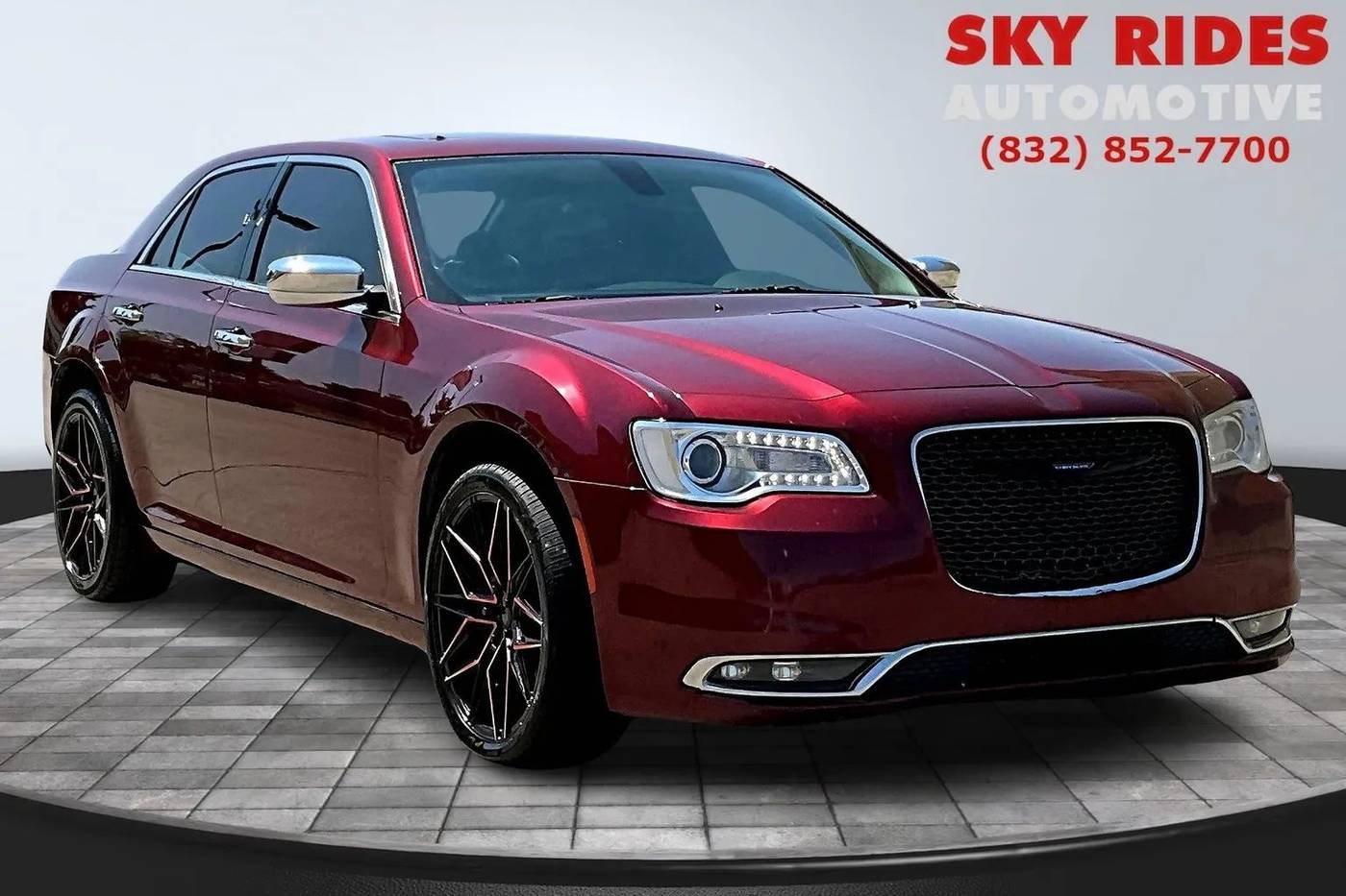 2018 Chrysler 300 Limited — Sedan — 100,245 mi — Houston, TX