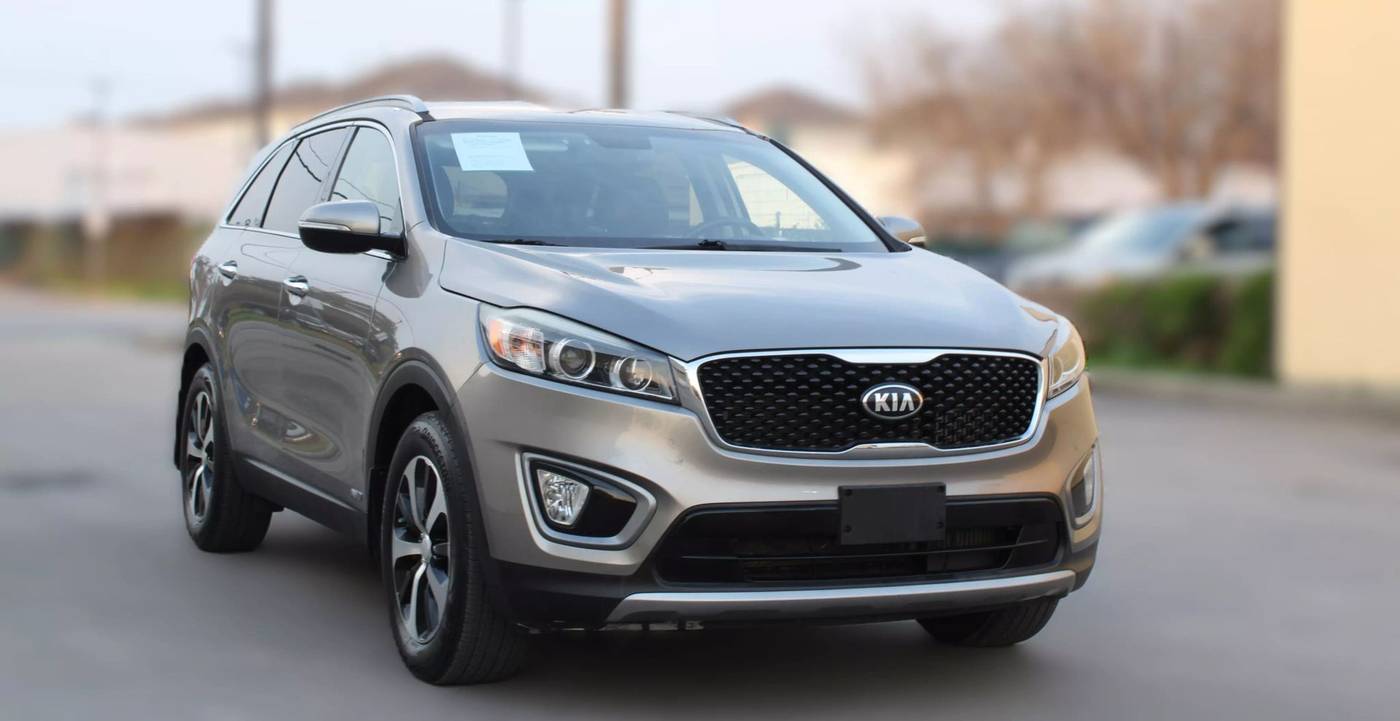 2016 Kia Sorento EX — SUV — 102,801 mi — Houston, TX