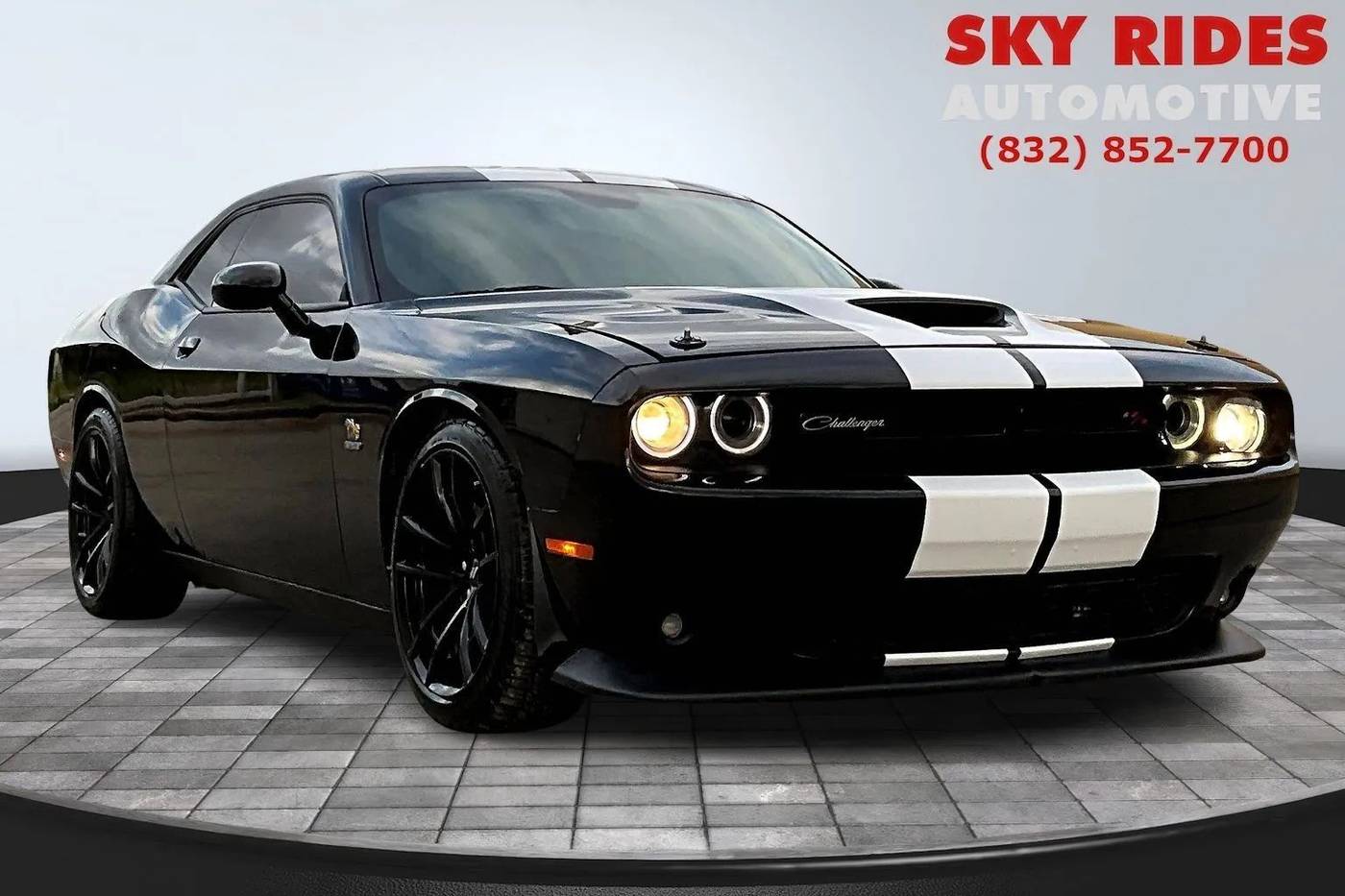 2023 Dodge Challenger R/T — Coupe — 14,242 mi — Houston, TX