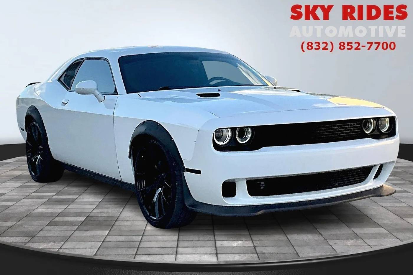 2015 Dodge Challenger SXT — Coupe — 61,124 mi — Houston, TX
