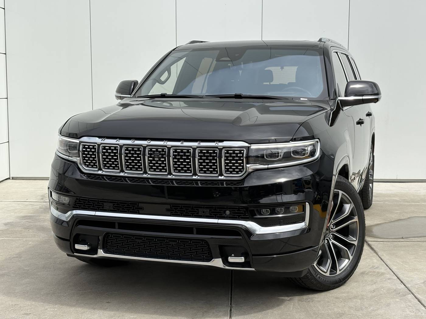 2022 Jeep Grand Wagoneer Series III — SUV — 22,166 mi — Colma, CA