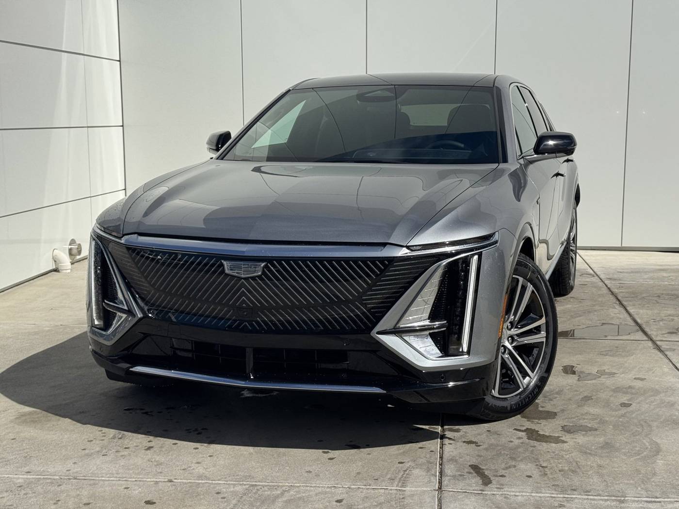 2025 Cadillac LYRIQ Luxury — SUV — 5 mi — Colma, CA