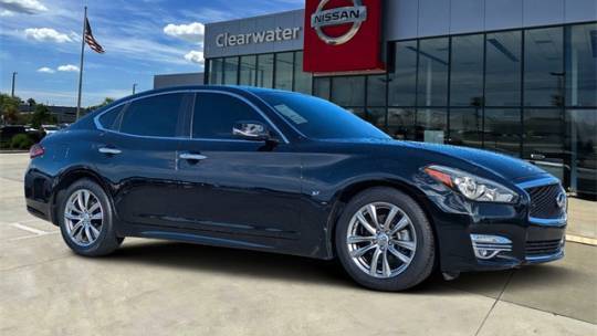 2017 INFINITI Q70 3.7 — Sedan — 82,519 mi — Clearwater, FL