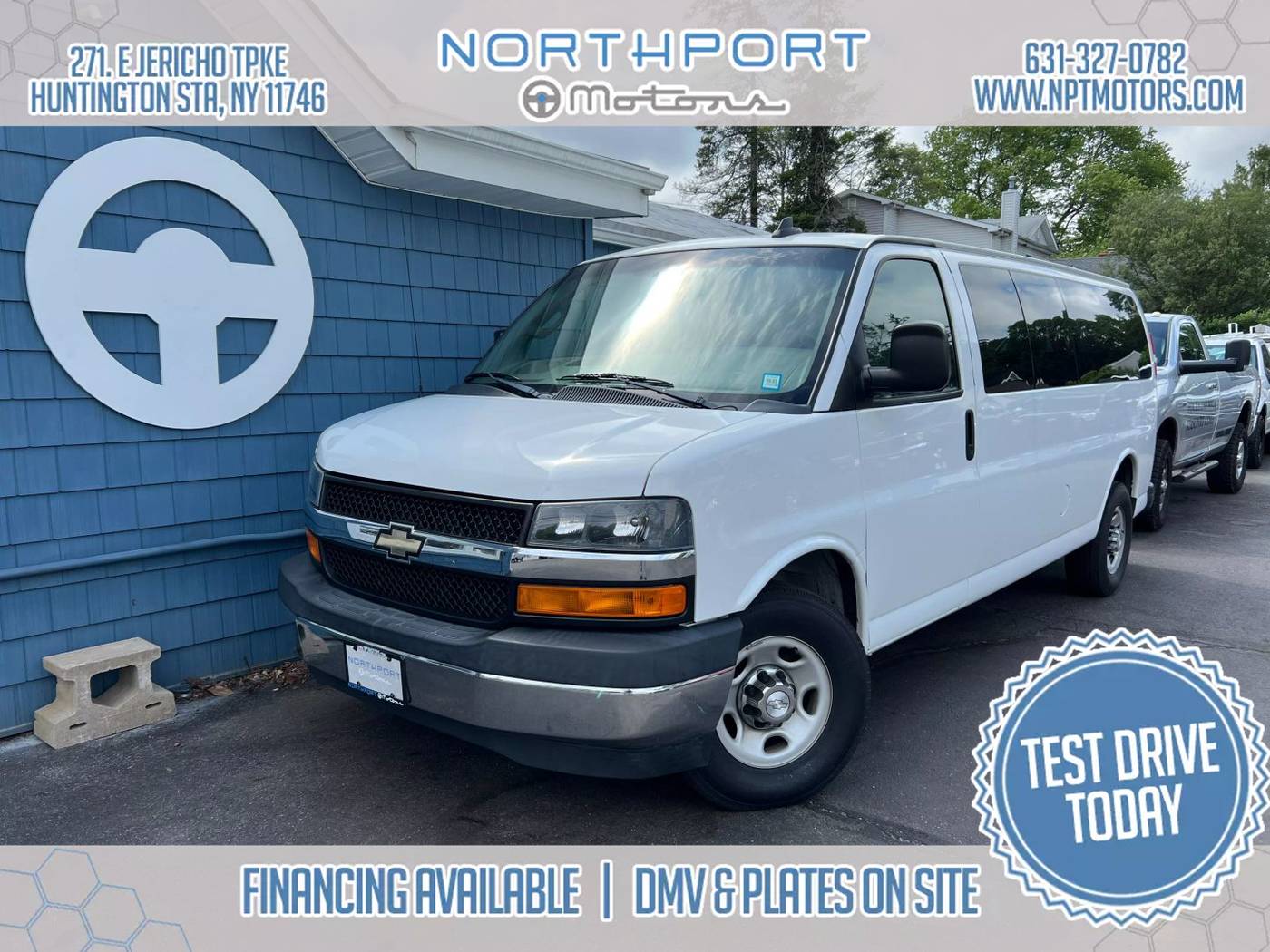 2017 Chevrolet Express Passenger LT — Passenger Van — 45,682 mi — Huntington Station, NY