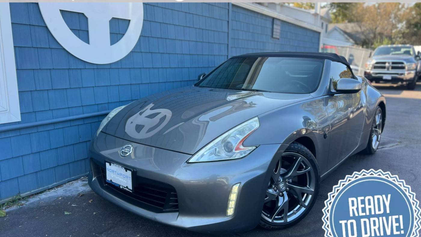 2014 Nissan 370Z Touring — Convertible — 99,000 mi — Huntington Station, NY