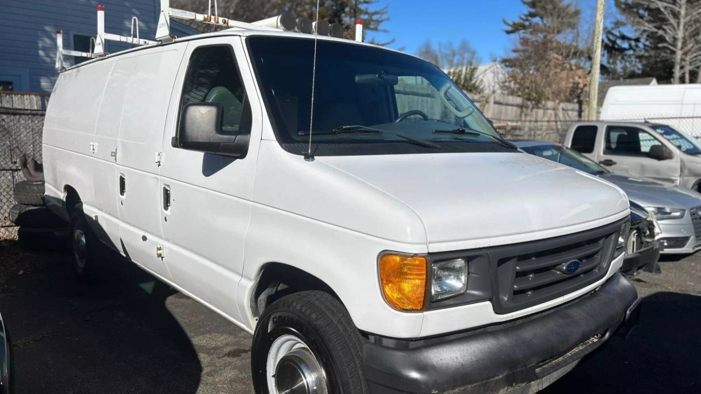 2003 Ford Econoline Cargo Van E-350 Super Duty — Cargo Van — 90,000 mi — Huntington Station, NY