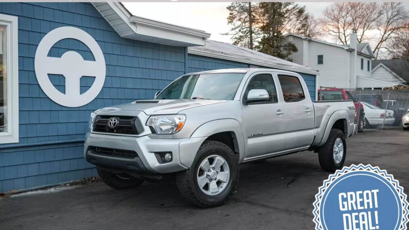 2012 Toyota Tacoma Base — Pickup Truck — 82,400 mi — Huntington Station, NY