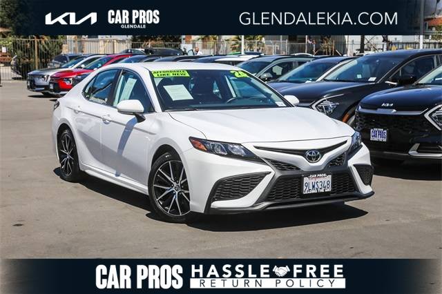2024 Toyota Camry SE — Sedan — 15,863 mi — Glendale, CA