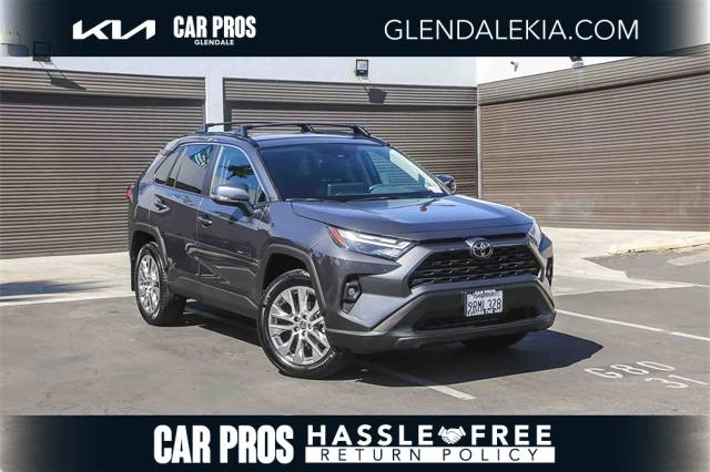 2025 Toyota RAV4 XLE Premium — SUV — 5,548 mi — Glendale, CA