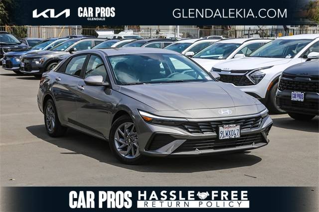 2024 Hyundai Elantra SEL — Sedan — 4,057 mi — Glendale, CA