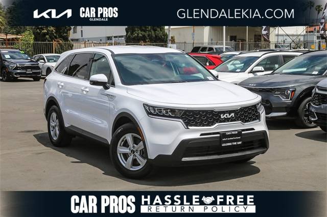 2023 Kia Sorento LX — SUV — 9,877 mi — Glendale, CA