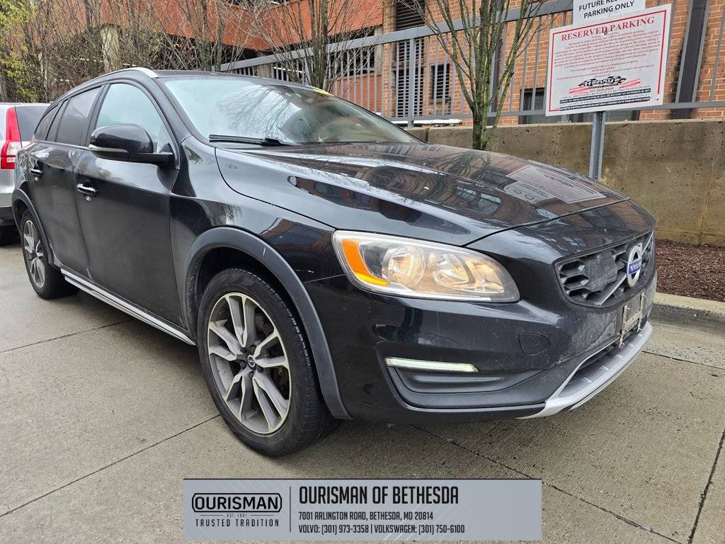 2017 Volvo V60 Cross Country T5 — Wagon — 88,957 mi — Bethesda, MD