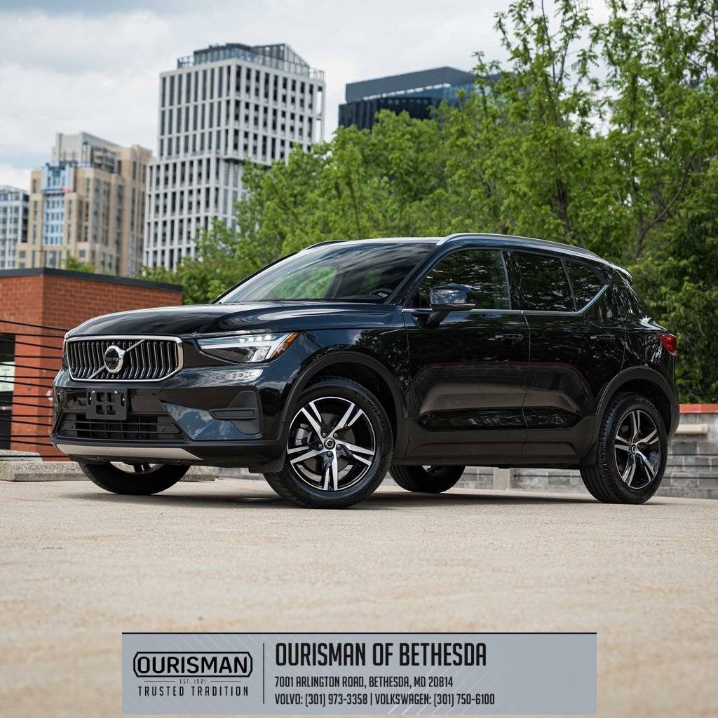2025 Volvo XC40 Core — SUV — 15,365 mi — Bethesda, MD