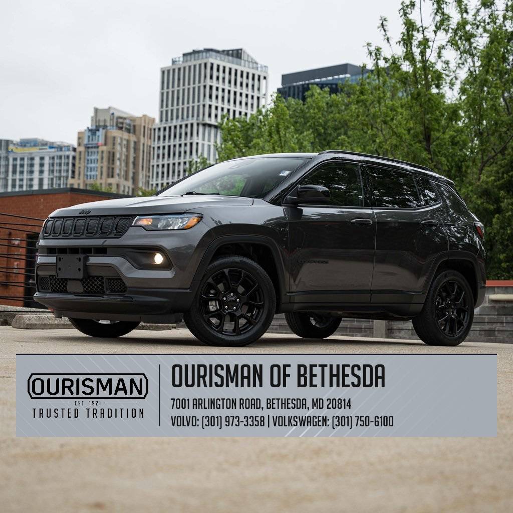 2022 Jeep Compass Altitude — SUV — 10,648 mi — Bethesda, MD