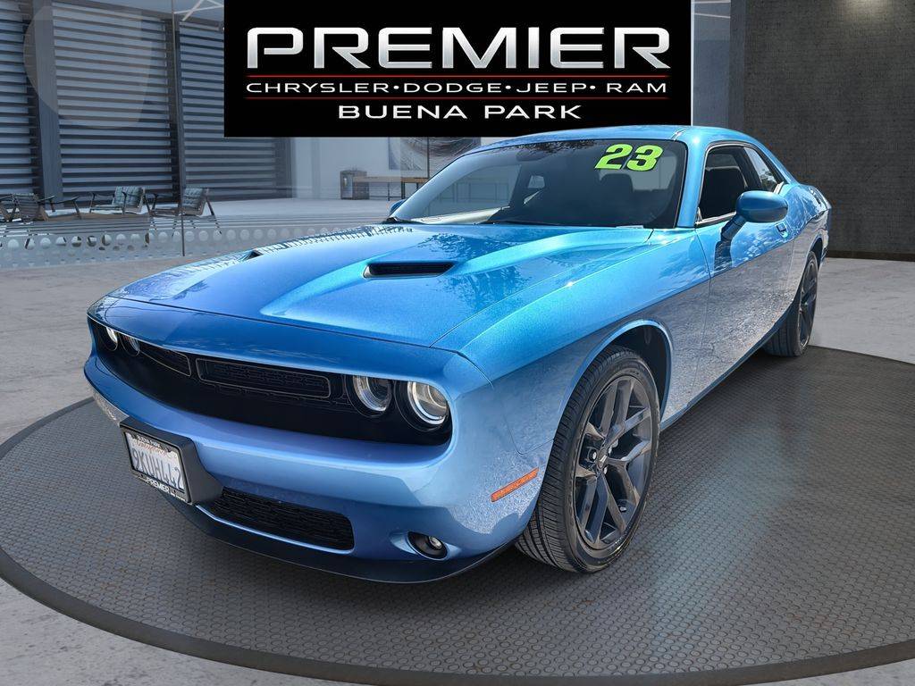 2023 Dodge Challenger SXT