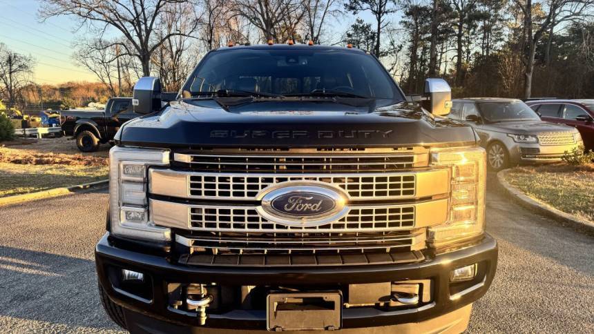 2017 Ford Super Duty F-350 Platinum — Pickup Truck — 212,157 mi — Buford, GA