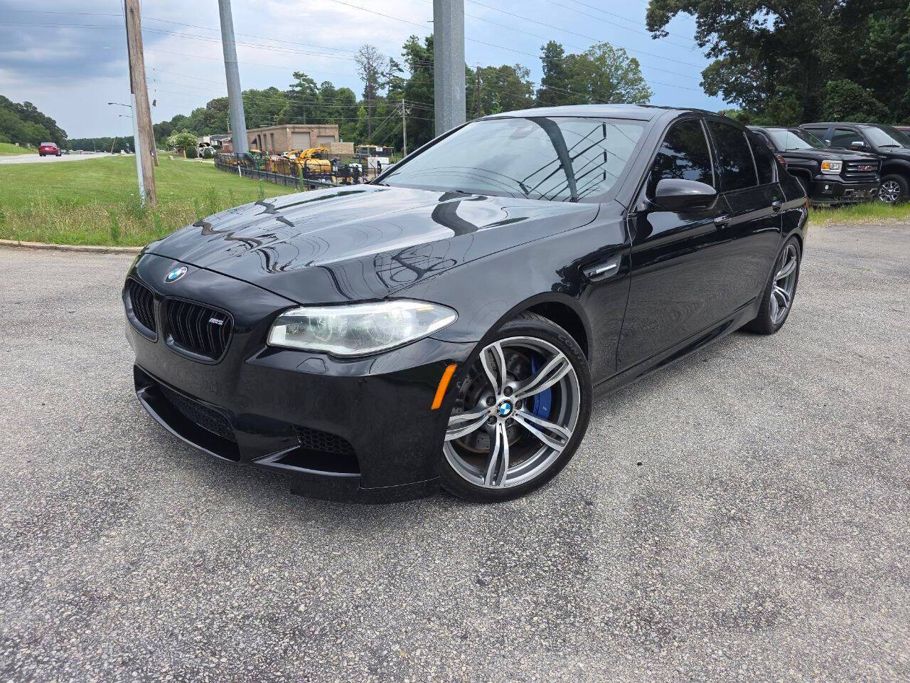 2016 BMW M5 Standard