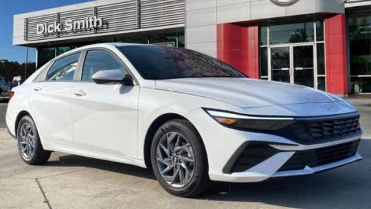 2024 Hyundai Elantra SEL — Sedan — 23,276 mi — Columbia, SC