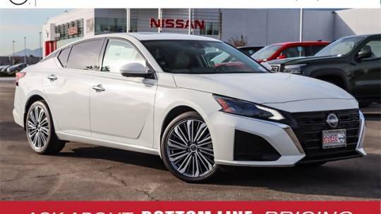 2023 Nissan Altima SL — Sedan — 6,411 mi — Fontana, CA