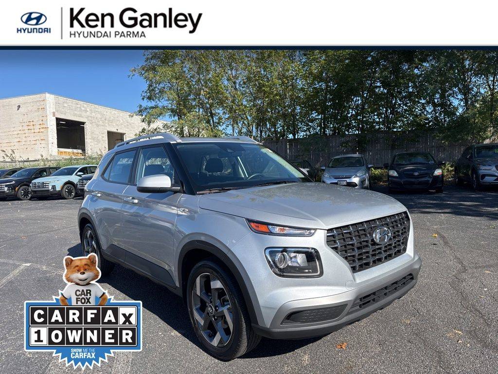 2022 Hyundai Venue SEL — SUV — 7,118 mi — Parma, OH
