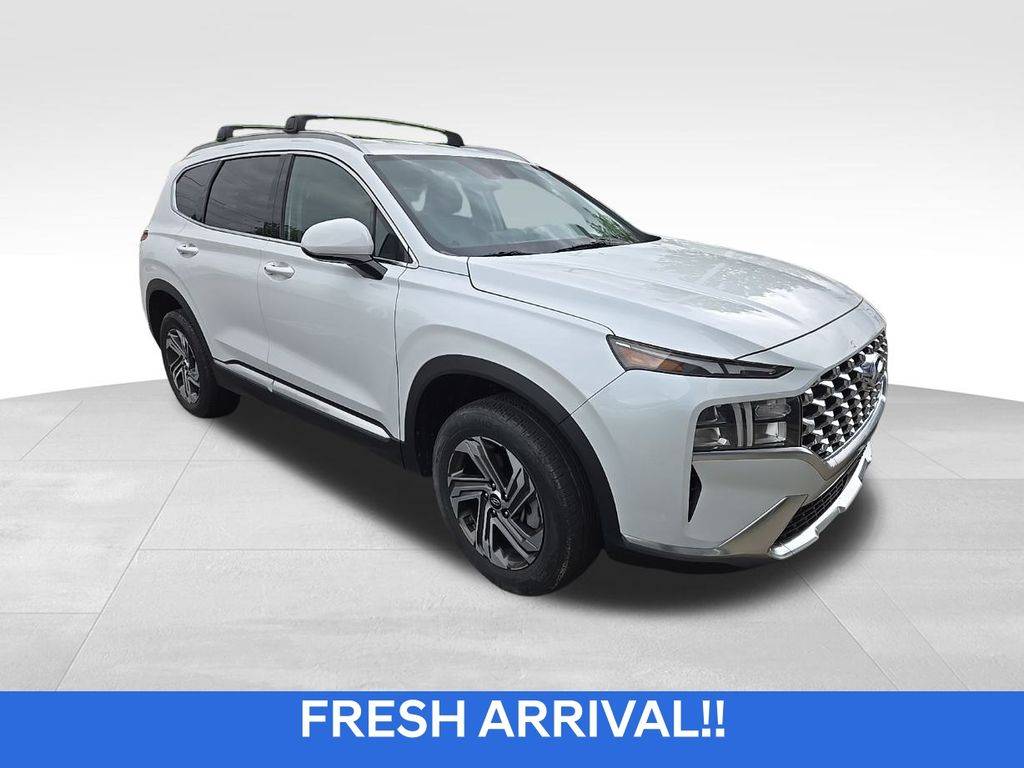 2022 Hyundai Santa Fe SEL — SUV — 17,487 mi — Parma, OH