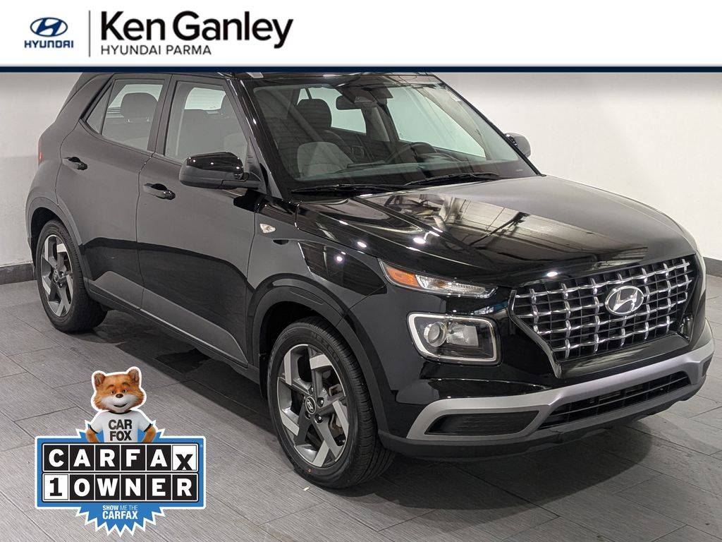 2023 Hyundai Venue SEL — SUV — 18,770 mi — Parma, OH