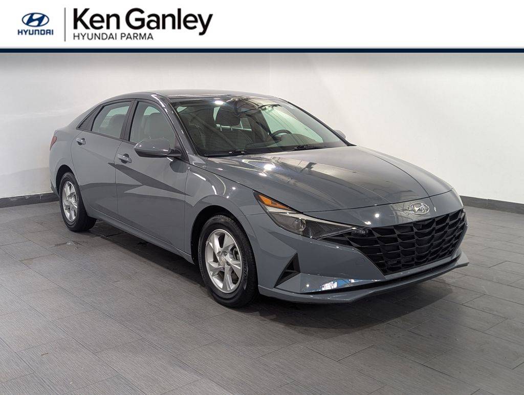 2021 Hyundai Elantra SE — Sedan — 12,206 mi — Parma, OH