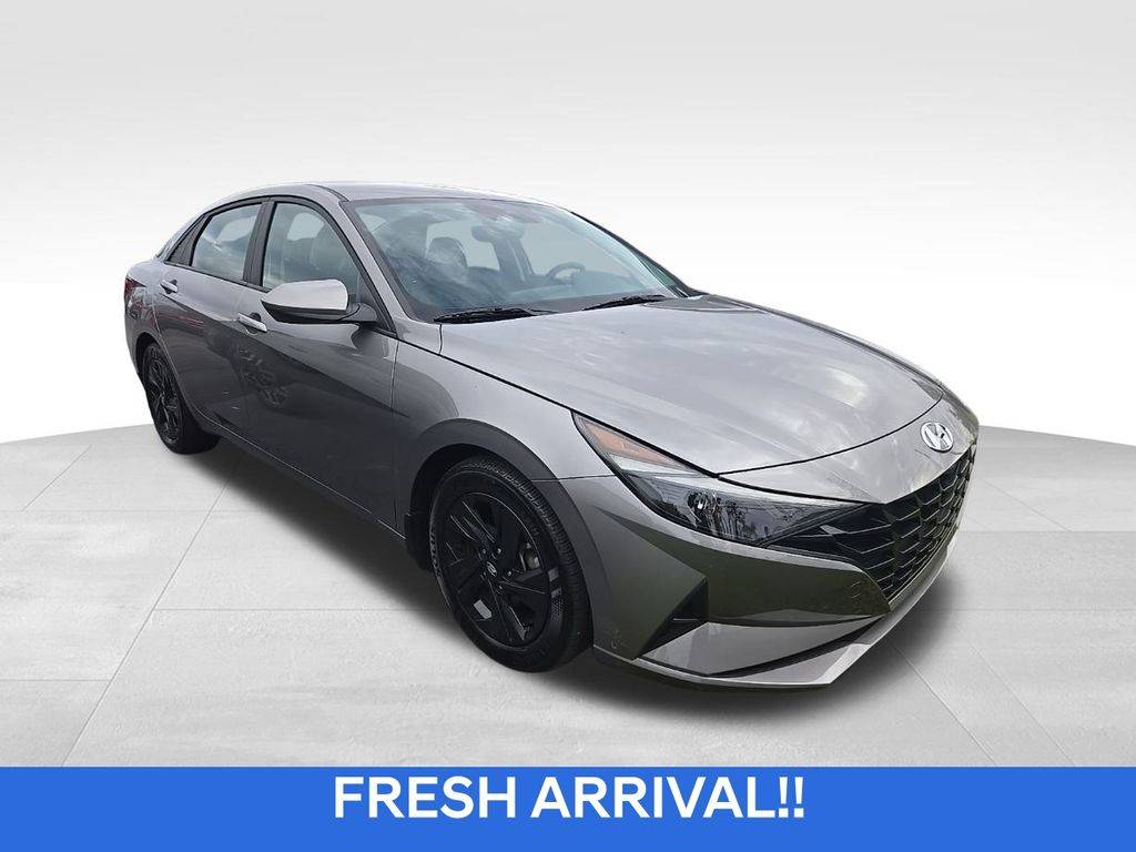 2023 Hyundai Elantra SEL — Sedan — 26,319 mi — Parma, OH