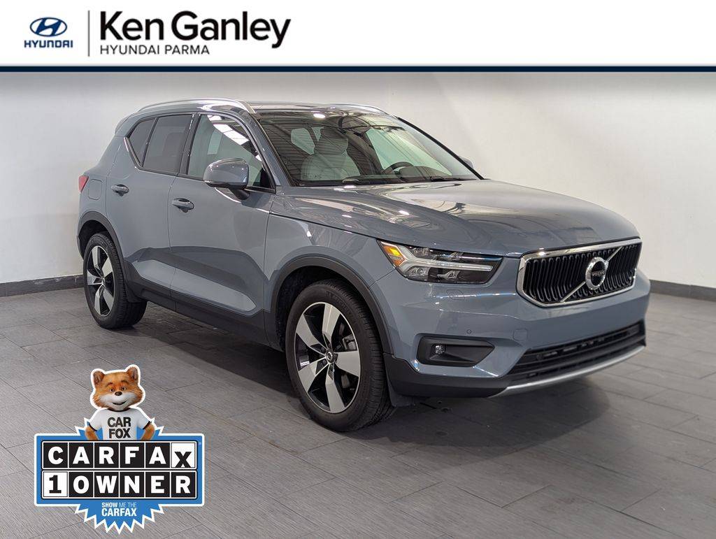2022 Volvo XC40 Momentum — SUV — 37,327 mi — Parma, OH