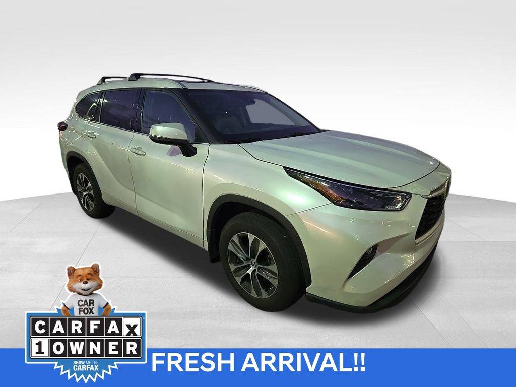 2022 Toyota Highlander XLE — SUV — 37,083 mi — Parma, OH