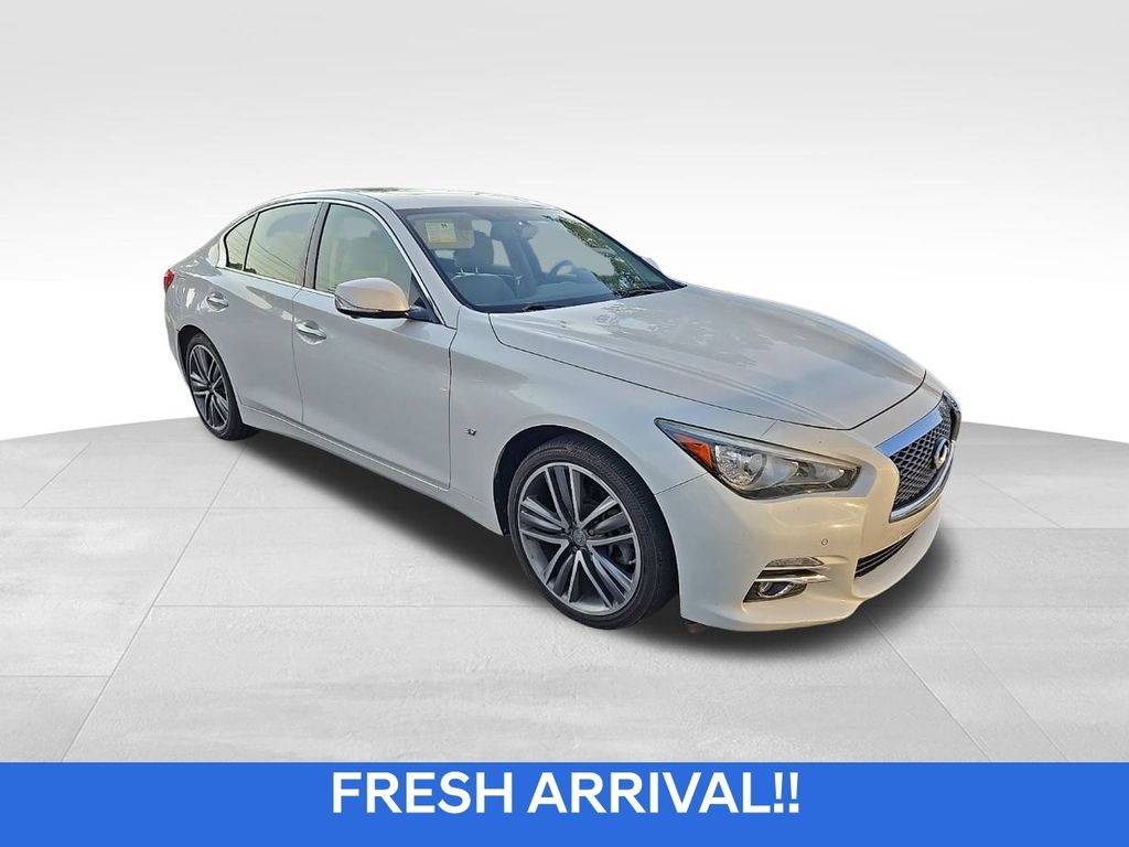 2015 INFINITI Q50 Premium — Sedan — 107,478 mi — Parma, OH