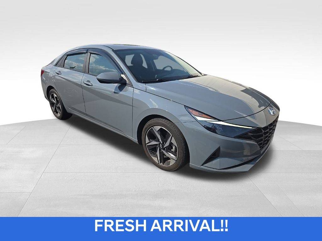 2023 Hyundai Elantra SEL — Sedan — 32,549 mi — Parma, OH