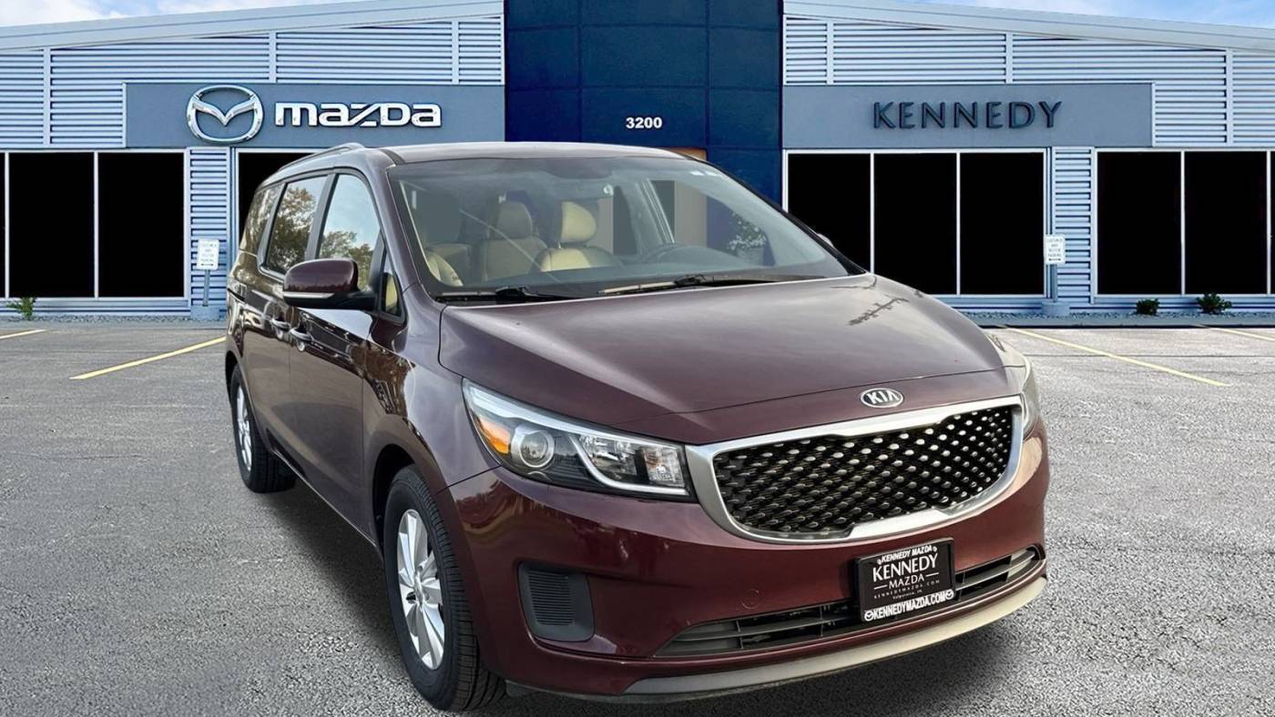 2015 Kia Sedona LX — Minivan — 105,249 mi — Valparaiso, IN