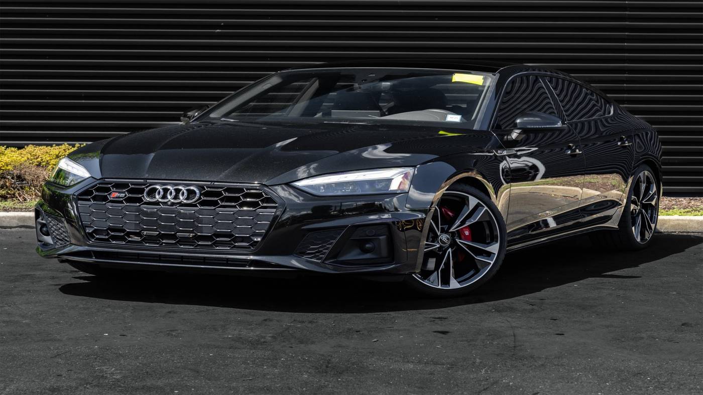 2021 Audi S5 Premium Plus — Hatchback — 29,995 mi — Huntington Station, NY