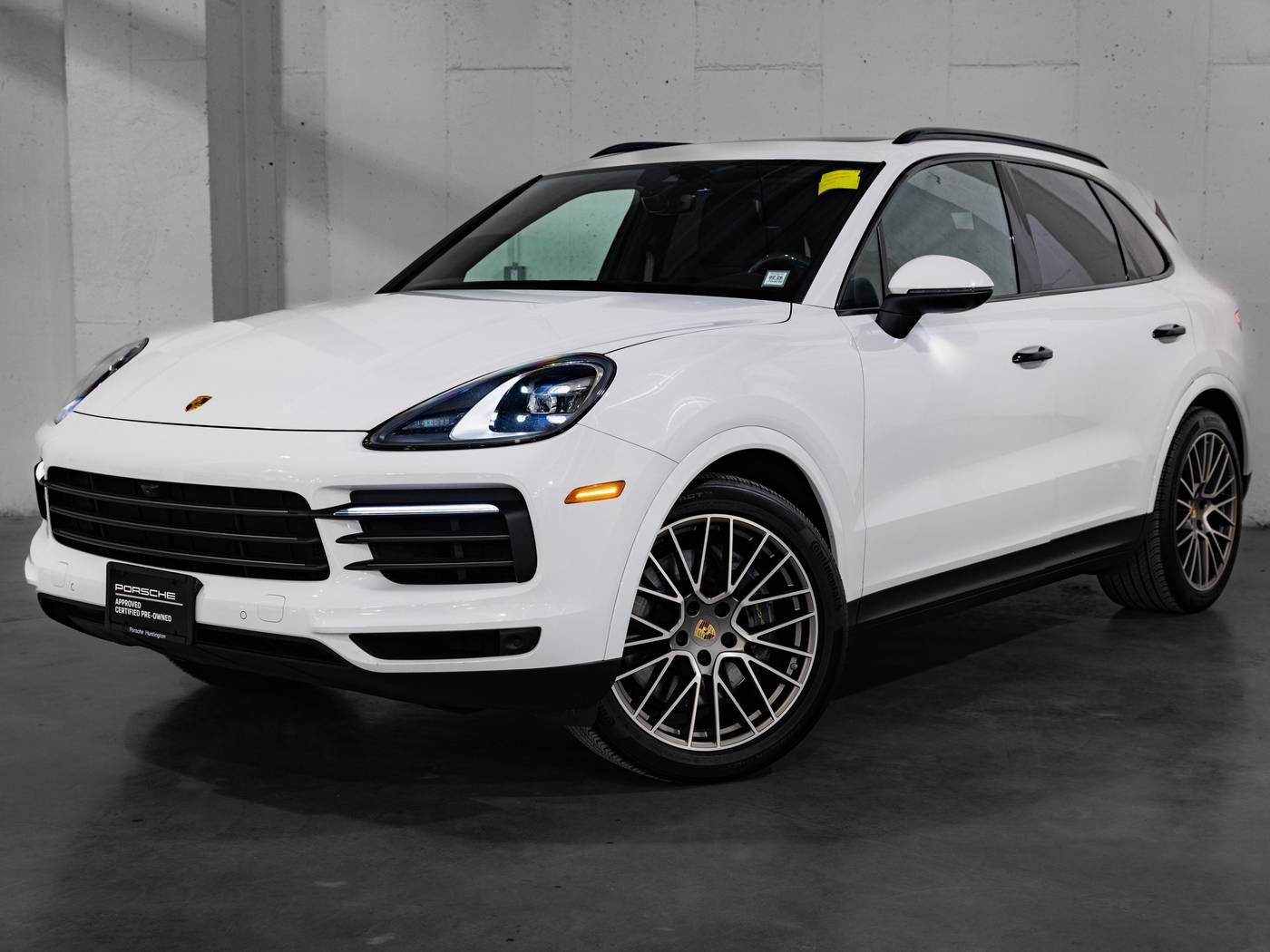 2023 Porsche Cayenne Platinum Edition