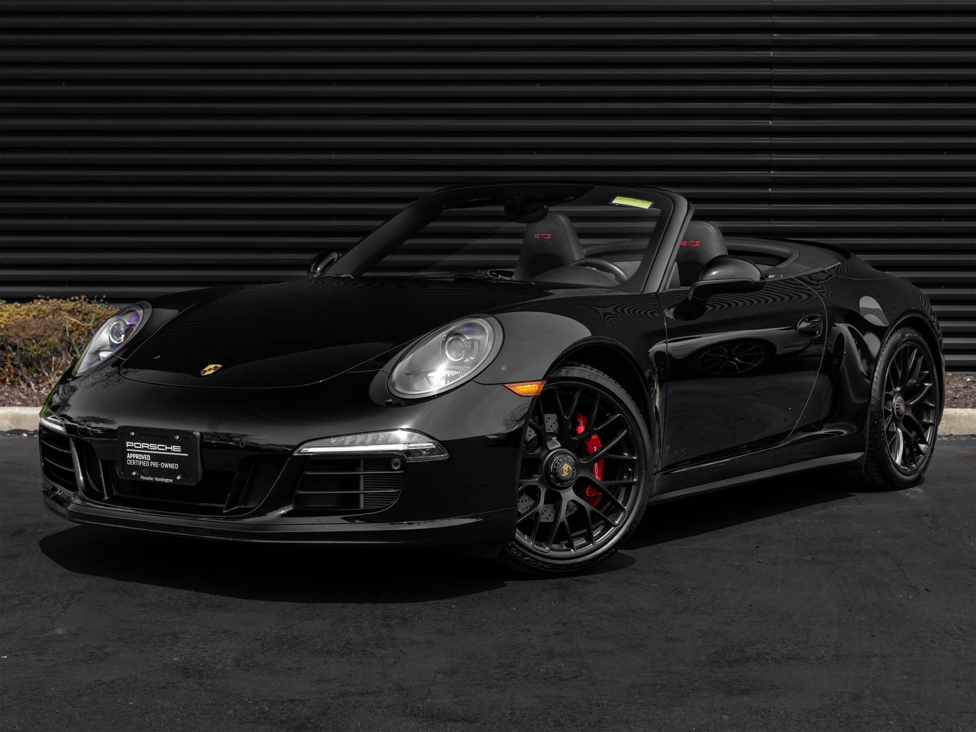 2015 Porsche 911 Carrera 4 GTS — Convertible — 10,443 mi — Huntington Station, NY